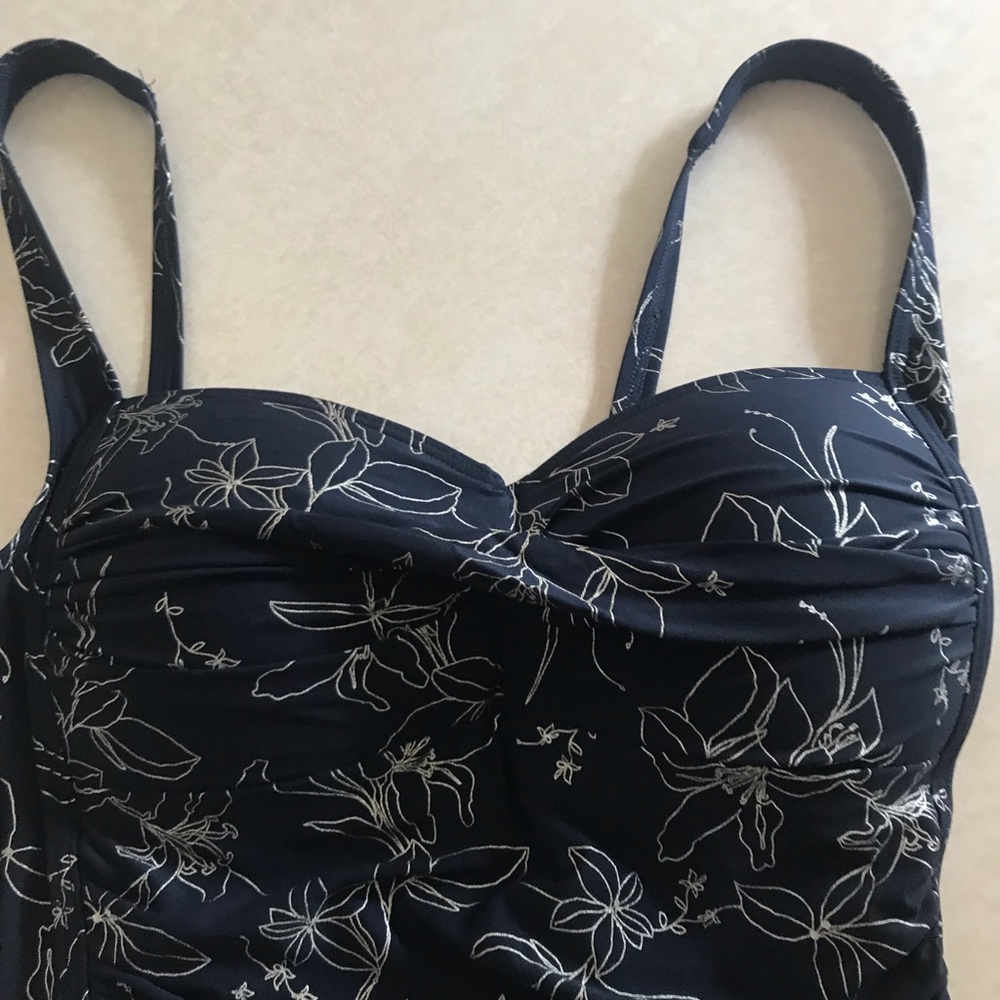 Nip Tuck  Garden Line Foil Twist Front Swimsuit
